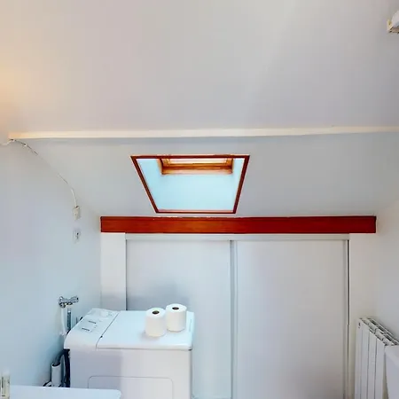 Apartment With 2 Bedrooms For 4 People In Annecy-le-vieux Annecy