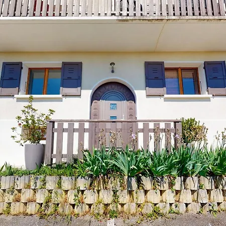Apartment With 2 Bedrooms For 4 People In Annecy-le-vieux *